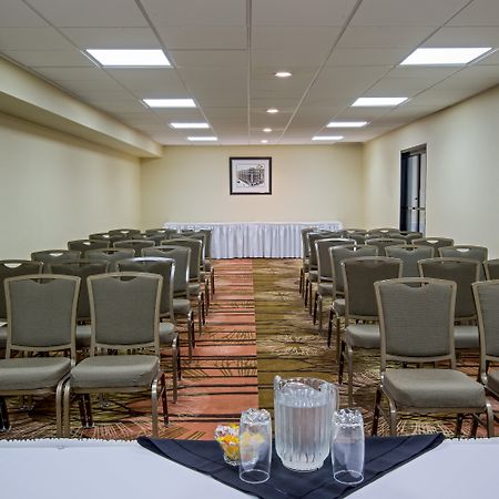 Quality Inn & Suites Regina Downtown מראה חיצוני תמונה