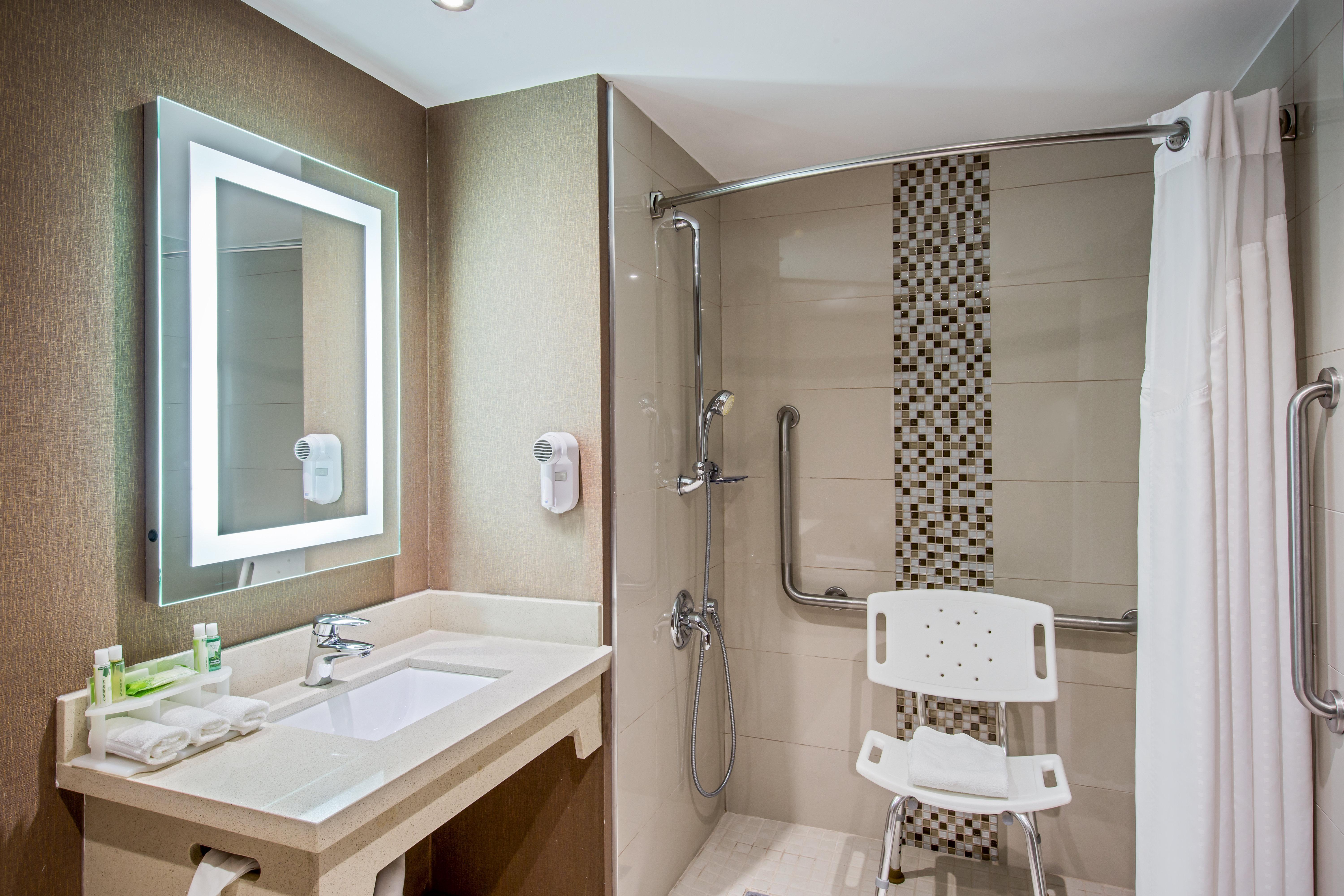 Quality Inn & Suites Regina Downtown מראה חיצוני תמונה