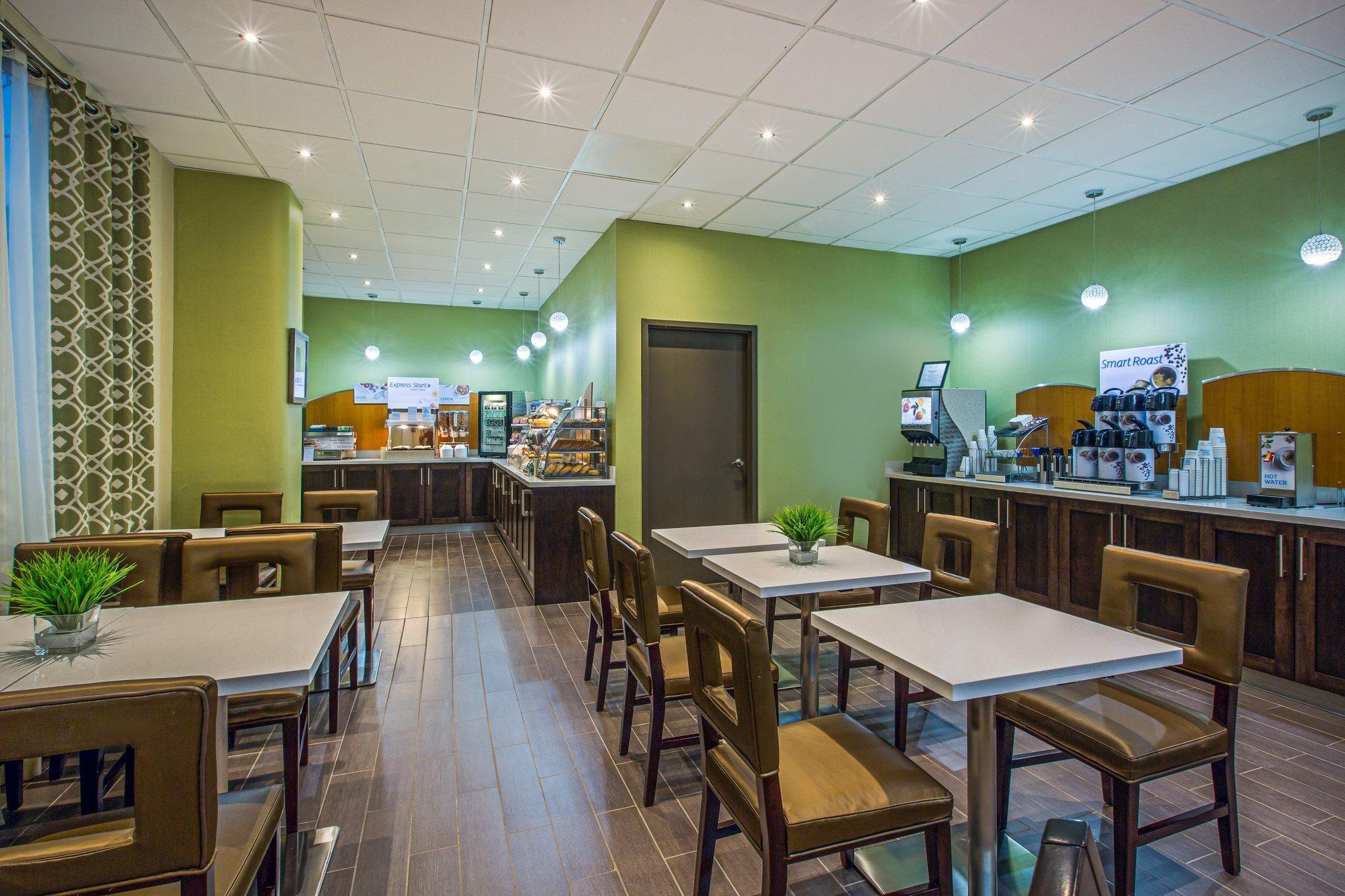 Quality Inn & Suites Regina Downtown מראה חיצוני תמונה