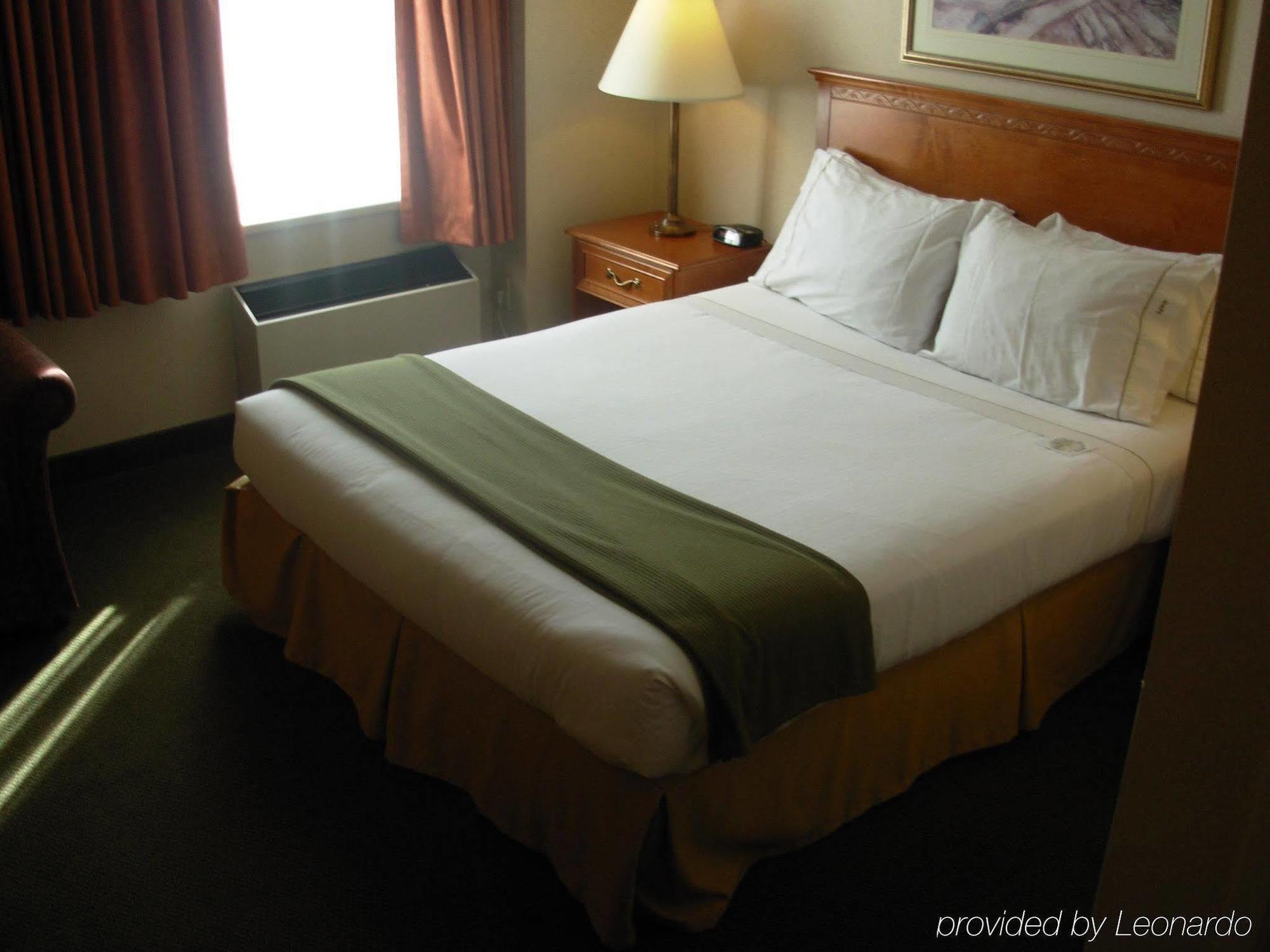 Quality Inn & Suites Regina Downtown מראה חיצוני תמונה