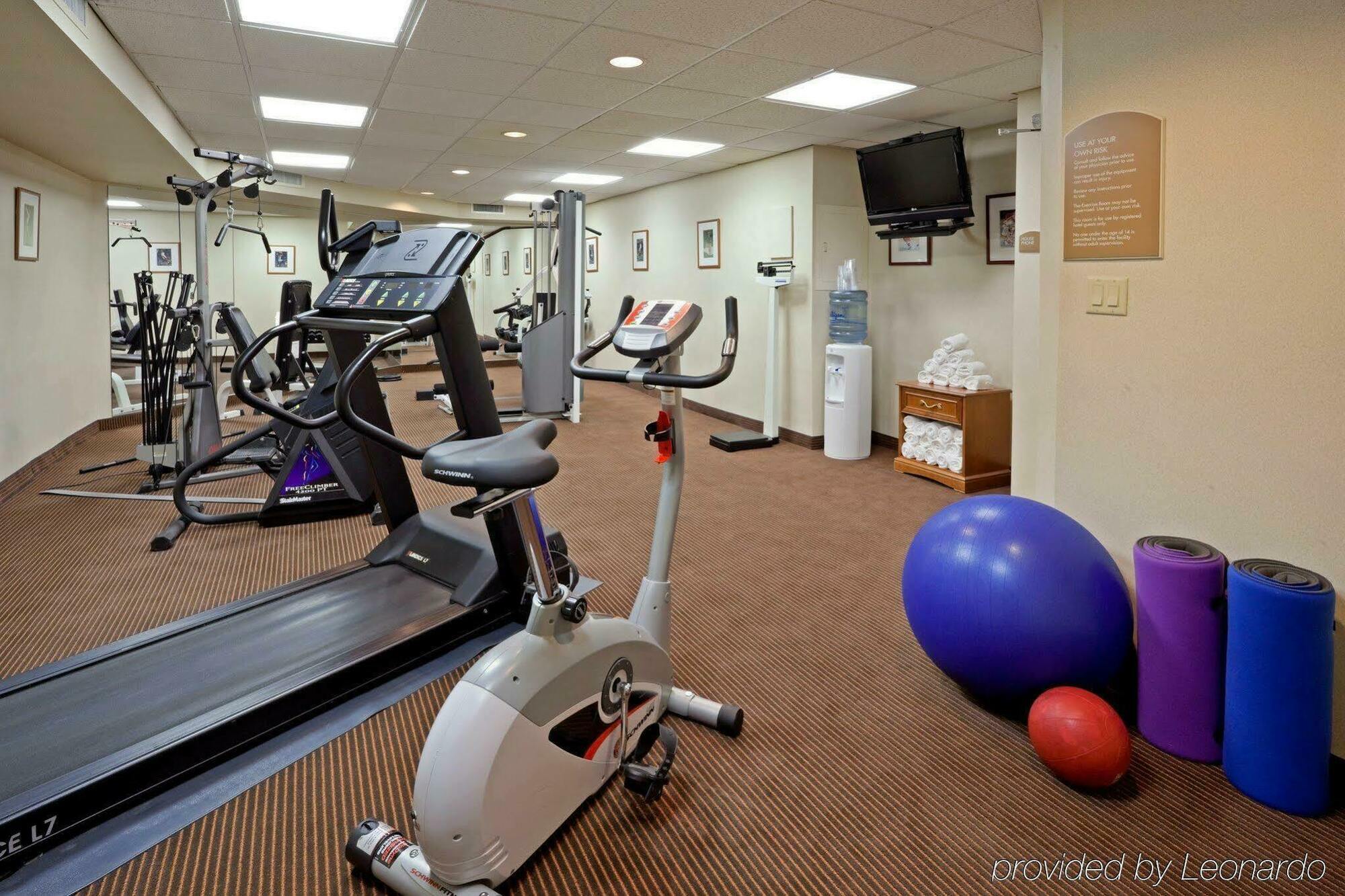 Quality Inn & Suites Regina Downtown מראה חיצוני תמונה